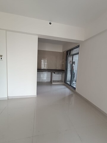 Room in 2 BHK Apartment at Tricity Aspire, Sector 34a Kharghar – for Sale