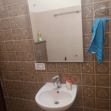 Attached Bathroom in 2.5 BHK Builder Floor at Ambala Highway – for Rent