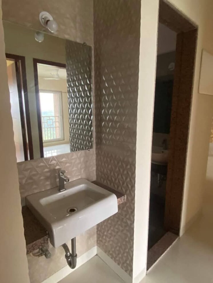 Bathroom, paradise-sai-world-city-phase-2 2 Bedroom 614 Sq.Ft. Apartment In New Panvel Navi Mumbai 8064836