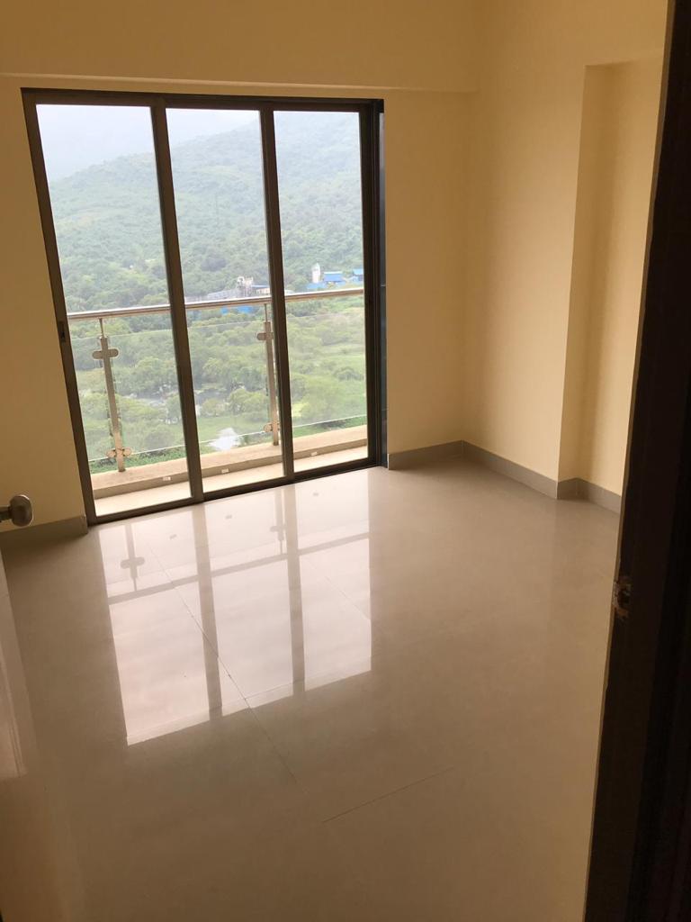 1 BHK 430 Sq.Ft. Apartment in Hill View CHS Haware City