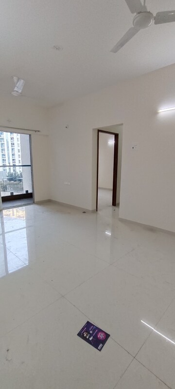 Room in 2 BHK Apartment at Kumar Megapolis Saffron, Hinjewadi – for Rent