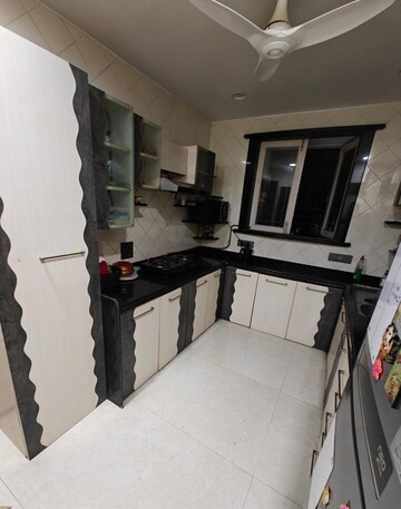 Staircase in 3 BHK Apartment at Vastu Apartment Juhu, Juhu – for Rent