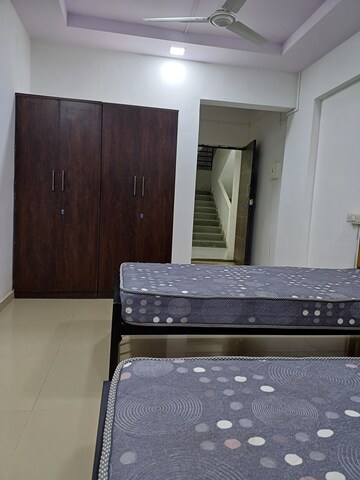   Pg at Ghansoli – for Rent