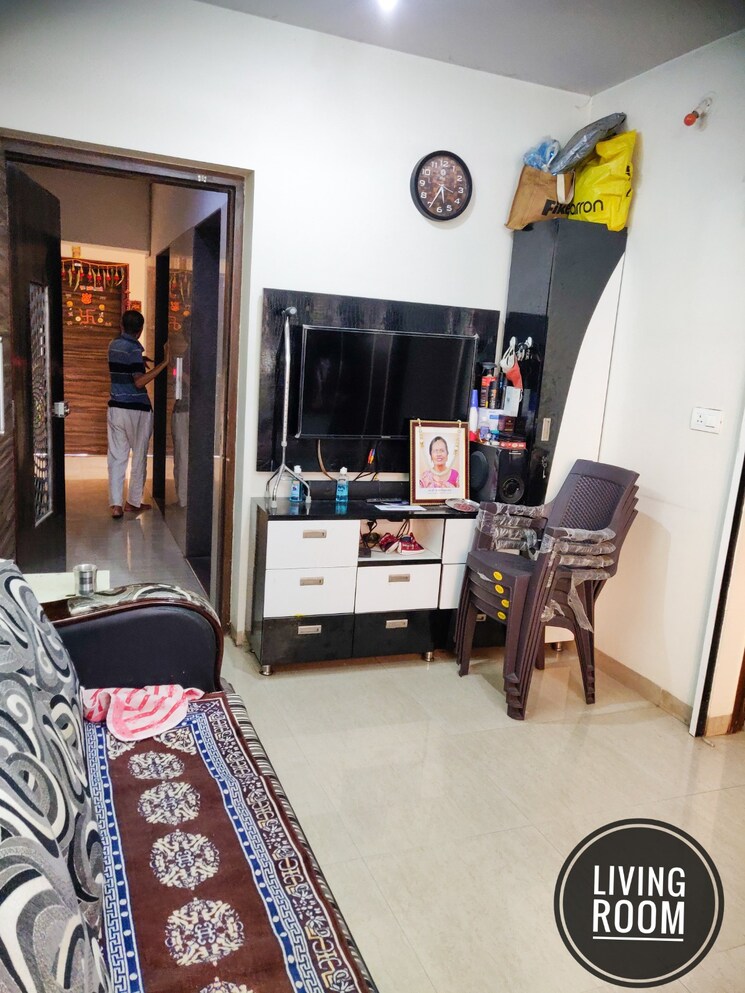  Parking, kandivali west 1 Bedroom 430 Sq.Ft. Apartment In Kandivali West Mumbai 8065025