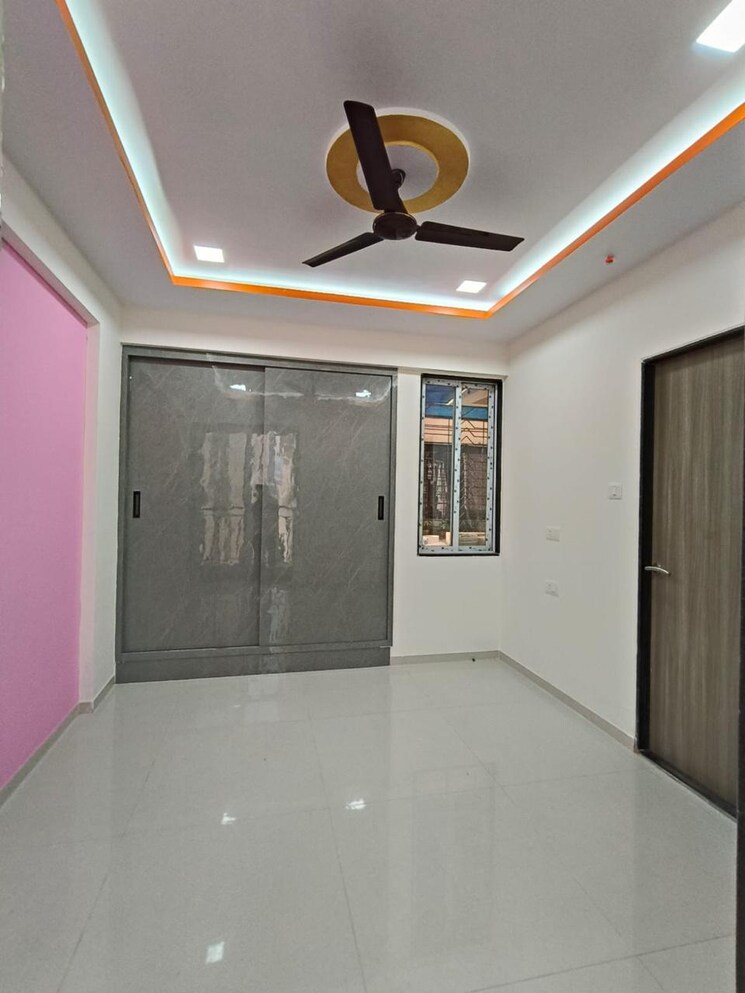 Room, swaminarayan-city 1 Bedroom 450 Sq.Ft. Apartment In Dombivli East Thane 8065034