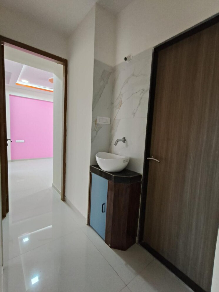 Bathroom, swaminarayan-city 1 Bedroom 450 Sq.Ft. Apartment In Dombivli East Thane 8065034