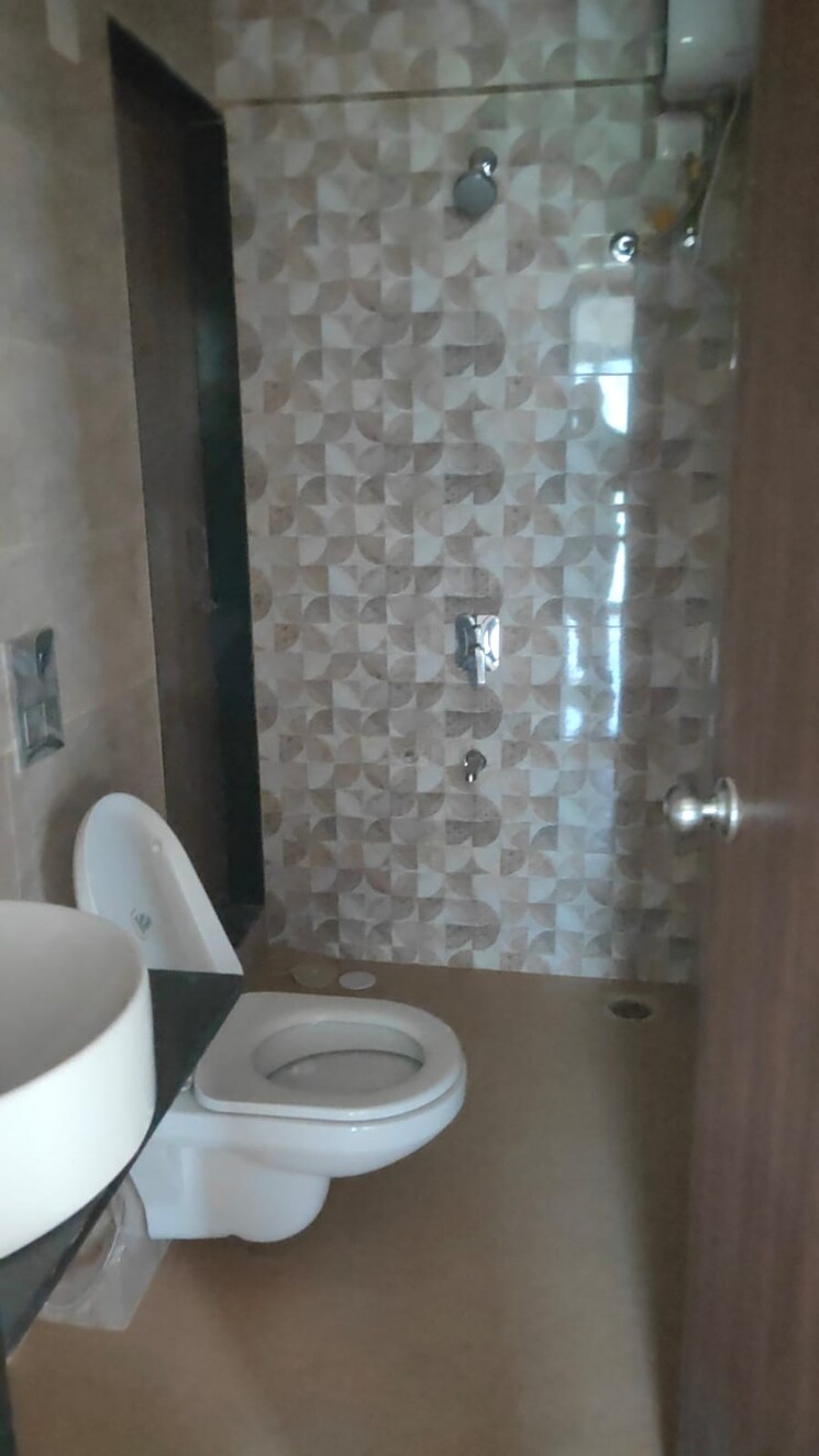 Bathroom, bhandari-swaraj-capital 2 Bedroom 660 Sq.Ft. Apartment In Moshi Pune 8065060