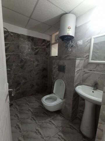 Bathroom in 3 BHK Apartment at Ajnara Ambrosia, Sector 118 – for Rent