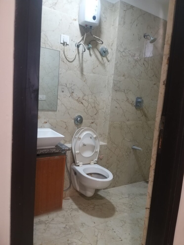 Master Bedroom, shree-balaji-wind-park 3 Bedroom 2165 Sq.Ft. Apartment In Near Nirma University On Sg Highway Ahmedabad 8065081