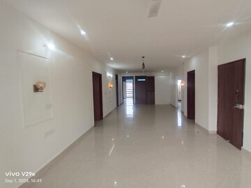 Living Room in 3 BHK Builder Floor at Sector 57 – for Rent