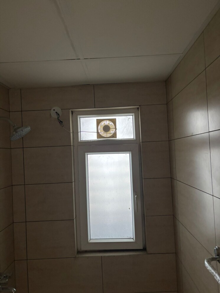 Bathroom, tata-eureka-park 2 Bedroom 1100 Sq.Ft. Apartment In Sector 150 Noida 8065107