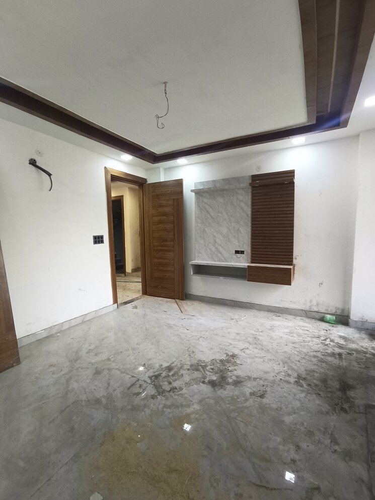 Room, srishti-greenfield-homes 3 Bedroom 1800 Sq.Ft. Builder Floor In Green Fields Colony Faridabad 8065094