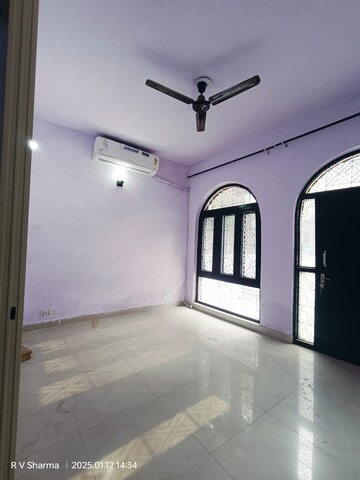 Room in 3 BHK Independent House at Palam Vihar – for Sale