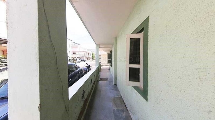 Balcony, science city 3 Bedroom 330 Sq.Yd. Villa In Science City Ahmedabad 8065104