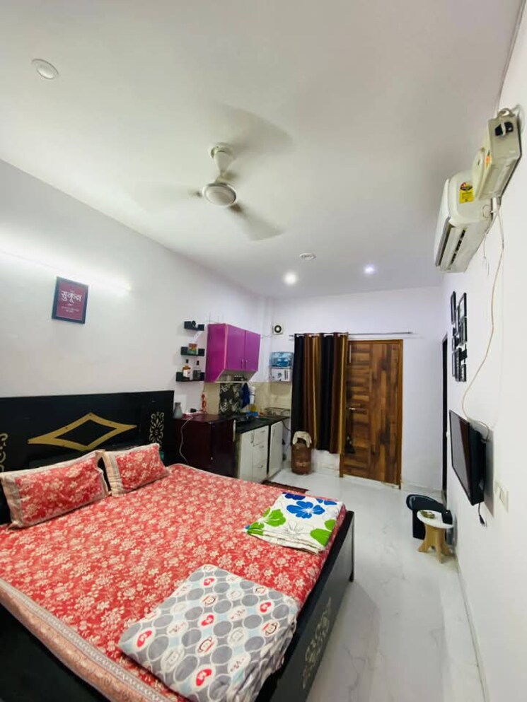 Bedroom, ramprastha-skyz 3 Bedroom 1750 Sq.Ft. Apartment In Sector 37d Gurgaon 8065118