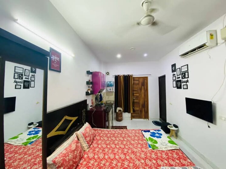 Bedroom, ramprastha-skyz 3 Bedroom 1750 Sq.Ft. Apartment In Sector 37d Gurgaon 8065118