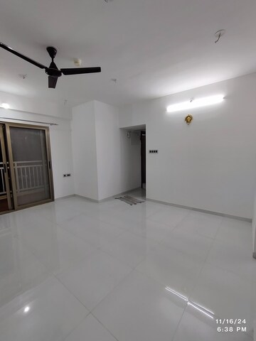 Room in 2 BHK Apartment at Bramhacorp The Collection, Kalyani Nagar – for Rent