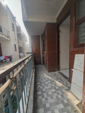 Balcony in 1 BHK Builder Floor at Saket – for Rent