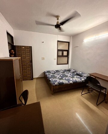 1 RK Builder Floor For Rent in Saket