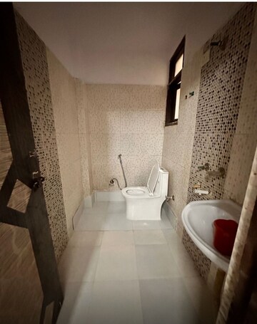 Bathroom in 1 RK Builder Floor at Saket – for Rent