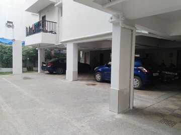 Parking in 3 BHK Apartment at Guttala Begumpet – for Sale