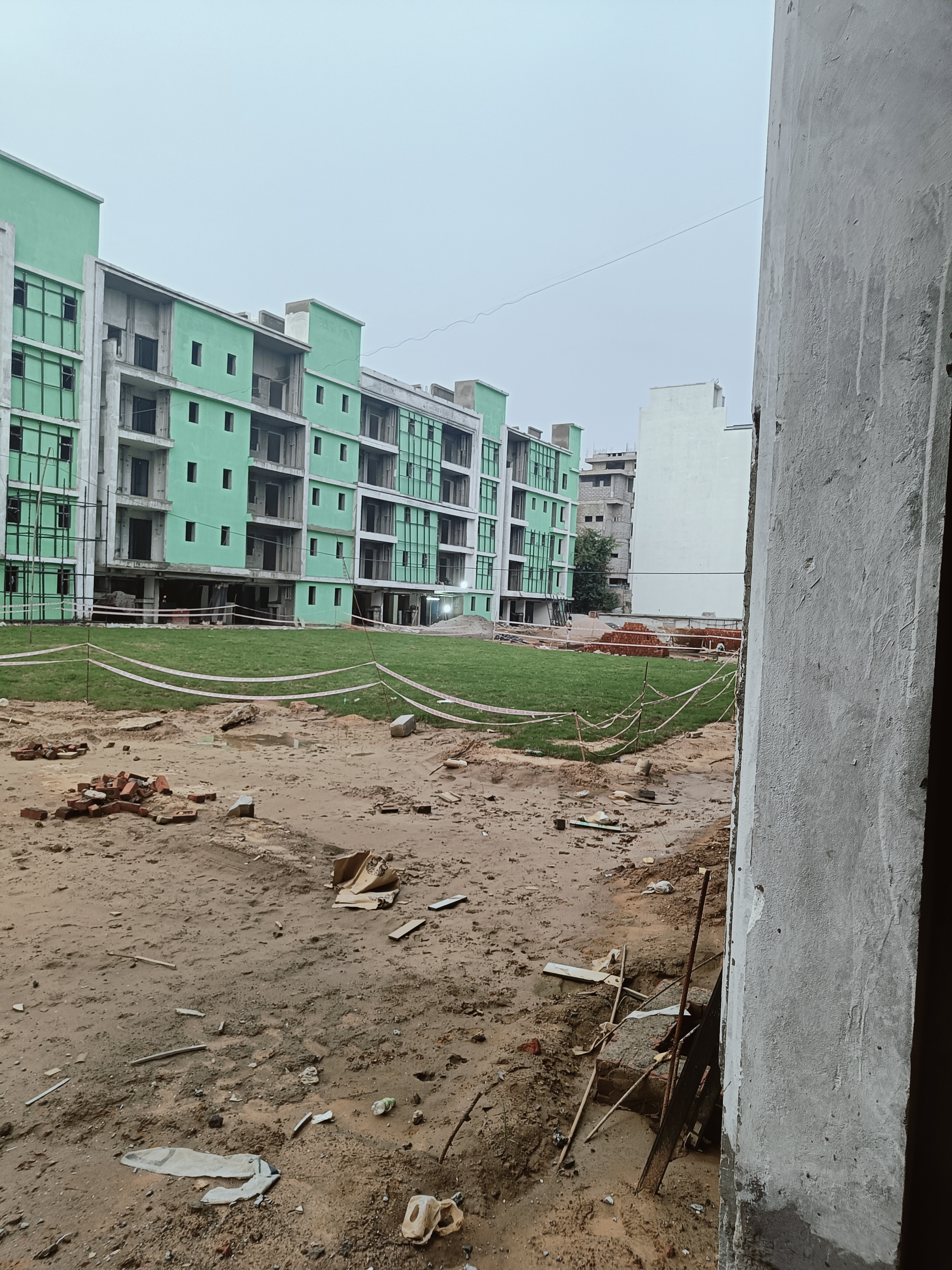 3.5 BHK 1470 Sq.Ft. Apartment in Signature Global City 63A