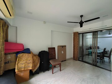 Living Room in 2 BHK Apartment at Vile Parle West – for Rent