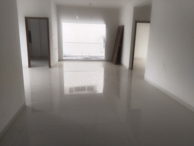 Room, madhapur 3 Bedroom 1800 Sq.Ft. Apartment In Madhapur Hyderabad 8065323