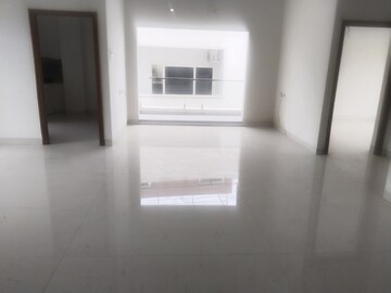 Room in 3 BHK Apartment at Madhapur – for Sale