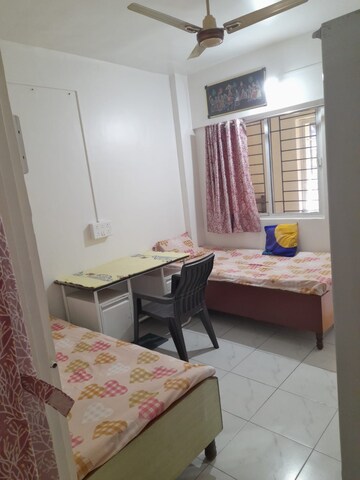 Master Bedroom in 2 BHK Apartment at Chinchwad – for Rent