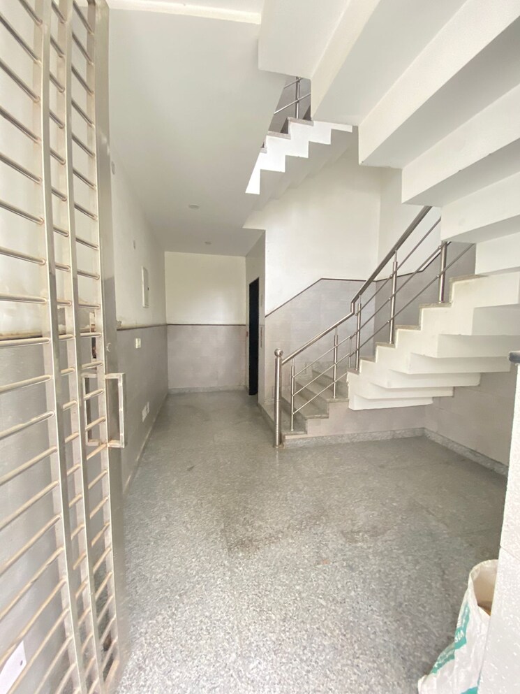 undefined, sushant-lok-2 4 Bedroom 2600 Sq.Ft. Builder Floor In Sector 57 Gurgaon 8065307