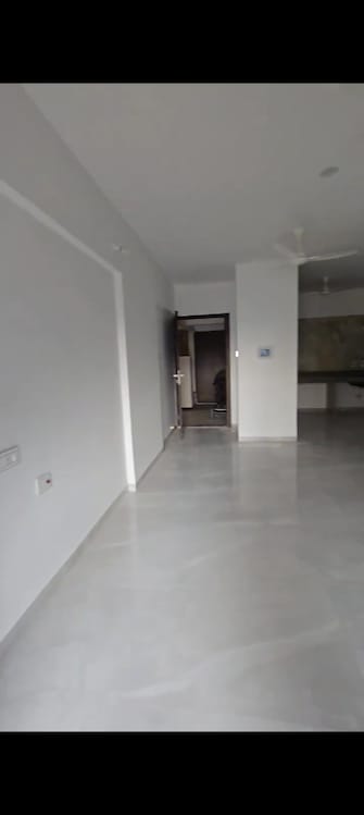 2 BHK Apartment For Rent in Oxy Beaumonde Viman Nagar Pune  8065311