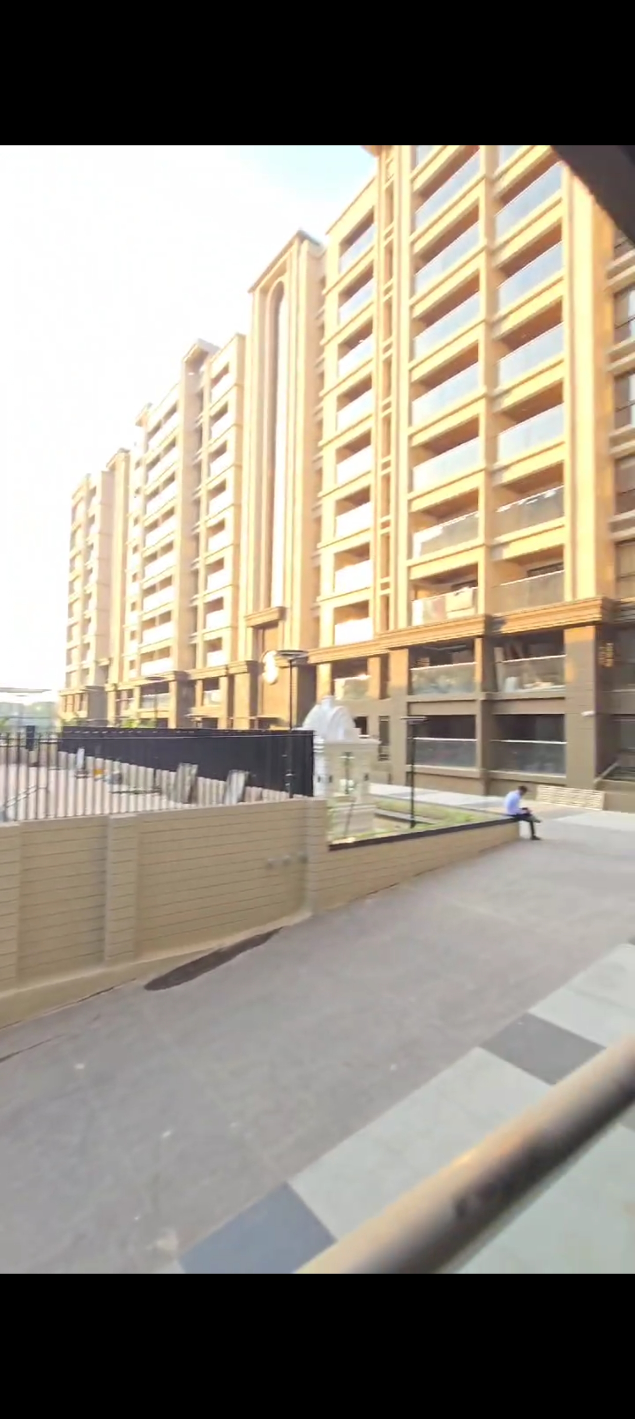 2 BHK Apartment – Exterior View View at Oxy Beaumonde, Viman Nagar - for Rent