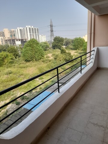 Balcony in 3.5 BHK Apartment at BPTP Park 81, Sector 81 – for Rent