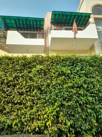 3.5 BHK Apartment – Garden View at BPTP Park 81, Sector 81 - for Rent