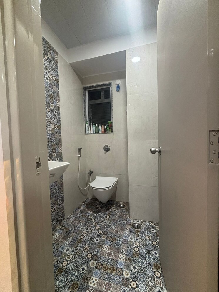 Bathroom, davakhar-elegance 2 Bedroom 785 Sq.Ft. Apartment In Nandivali Gaon Thane 8065372