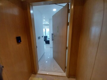 Room in 3 BHK Apartment at Lodha World View, Worli – for Rent
