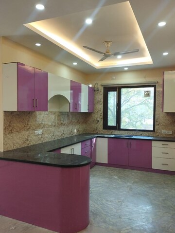 Kitchen in 3 BHK Builder Floor at Sector 54 – for Rent