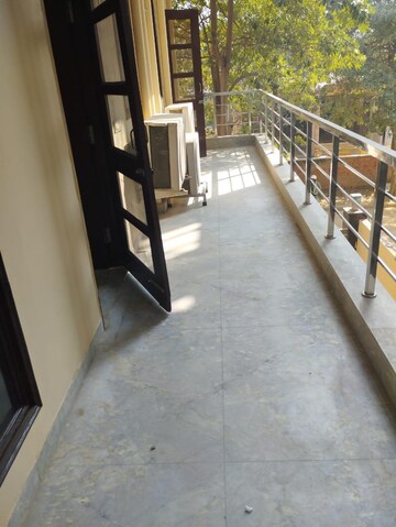 Balcony in 3 BHK Builder Floor at Sector 54 – for Rent