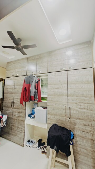 Bathroom in 3 BHK Apartment at Lokhandwala Harmony, Worli – for Rent