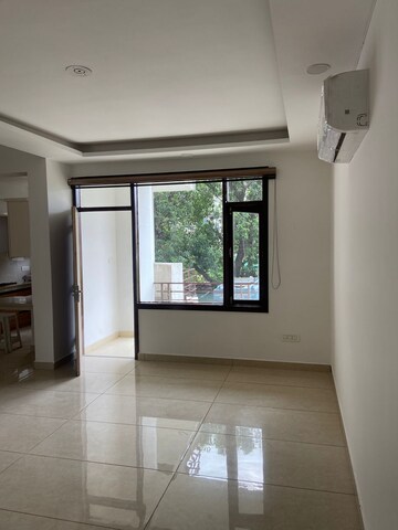 Room in 3 BHK Apartment at Peer Mucchalla – for Sale