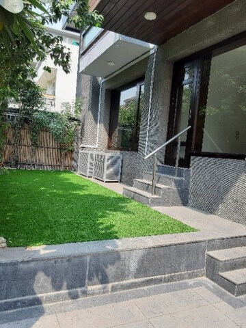 6+ BHK Villa – Exterior View View at Vasant Vihar - for Sale