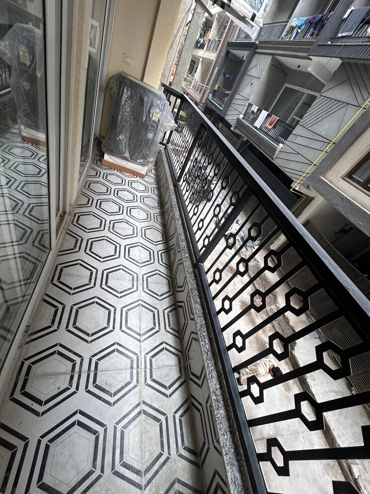 Balcony, chattarpur 3 Bedroom 1200 Sq.Ft. Builder Floor In Chattarpur Delhi 8065472