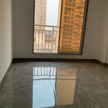 Room in 1 BHK Apartment at SM Pearl, Taloja Sector 23 – for Rent