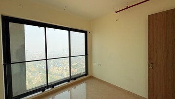 Room in 2 BHK Apartment at Dosti Eastern Bay Phase 1, Wadala – for Sale