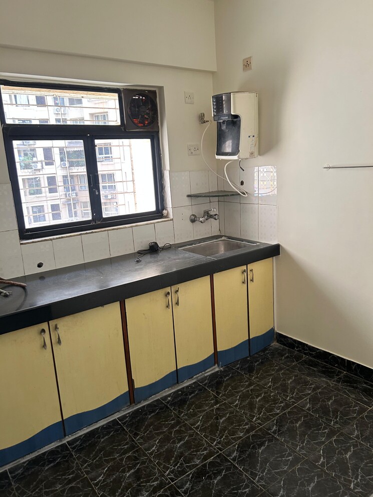Kitchen, nahar-amrit-shakti 2 Bedroom 1049 Sq.Ft. Apartment In Chandivali Mumbai 8065515