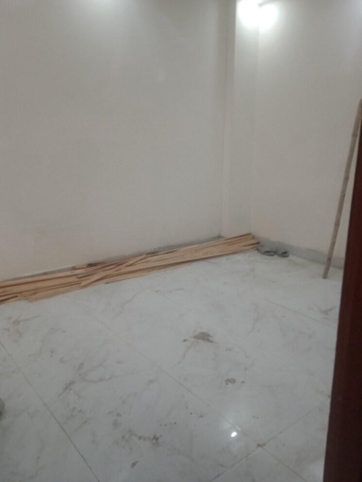 Room, badarpur border 2 Bedroom 540 Sq.Ft. Apartment In Badarpur Border Delhi 8065527