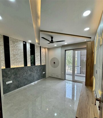 Room in 4 BHK Builder Floor at Puri Aman Vilas, Sector 89 – for Sale