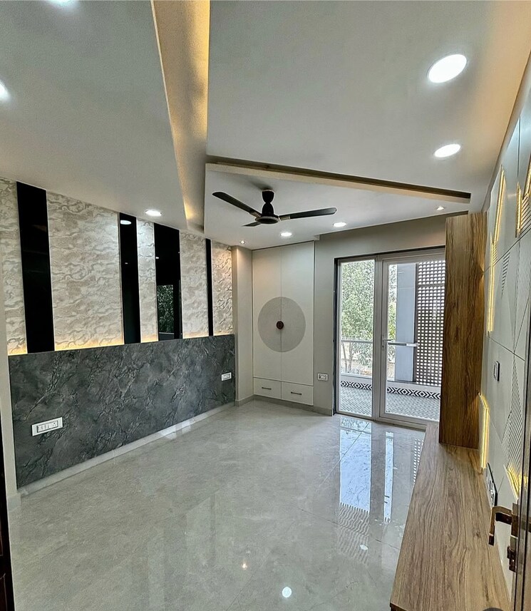 Room, puri-aman-vilas 4 Bedroom 260 Sq.Yd. Builder Floor In Sector 89 Faridabad 8065524