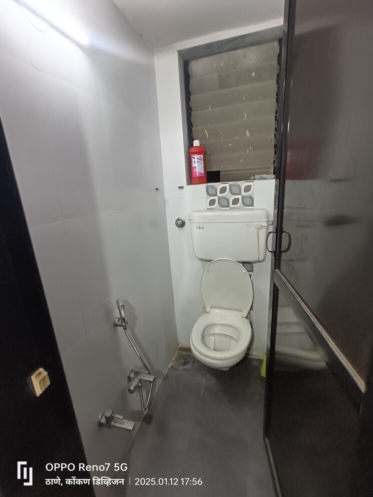 Bathroom, happy-valley 1 Bedroom 450 Sq.Ft. Apartment In Manpada Thane 8065526